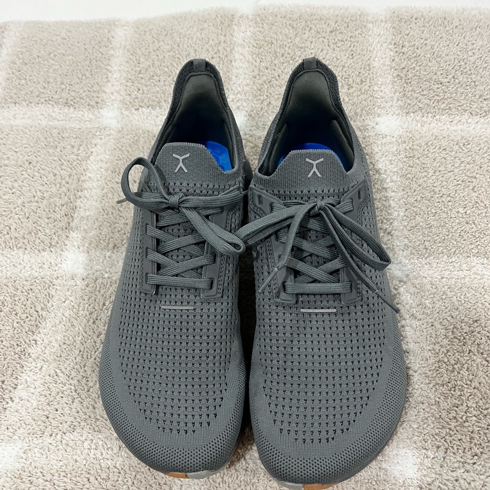 Flux Footwear Adapt Runner